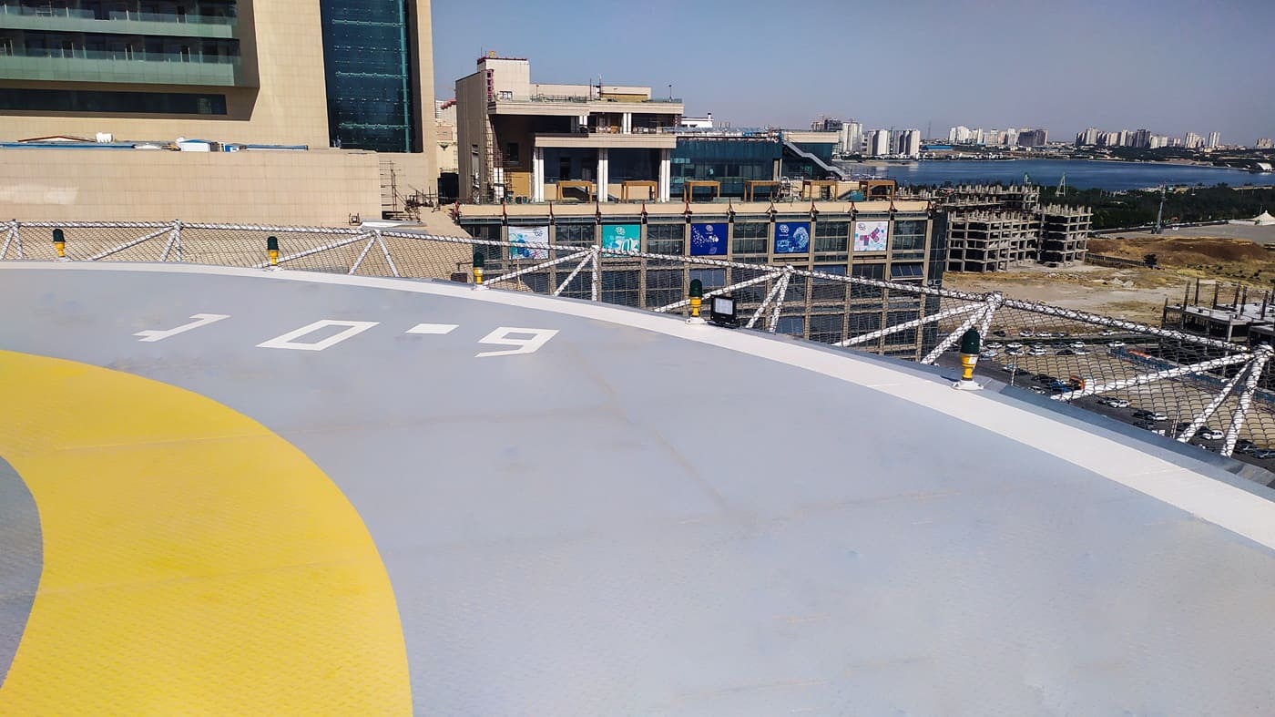 رنگ آمیزی و عایق سطح هلی پد فلزی