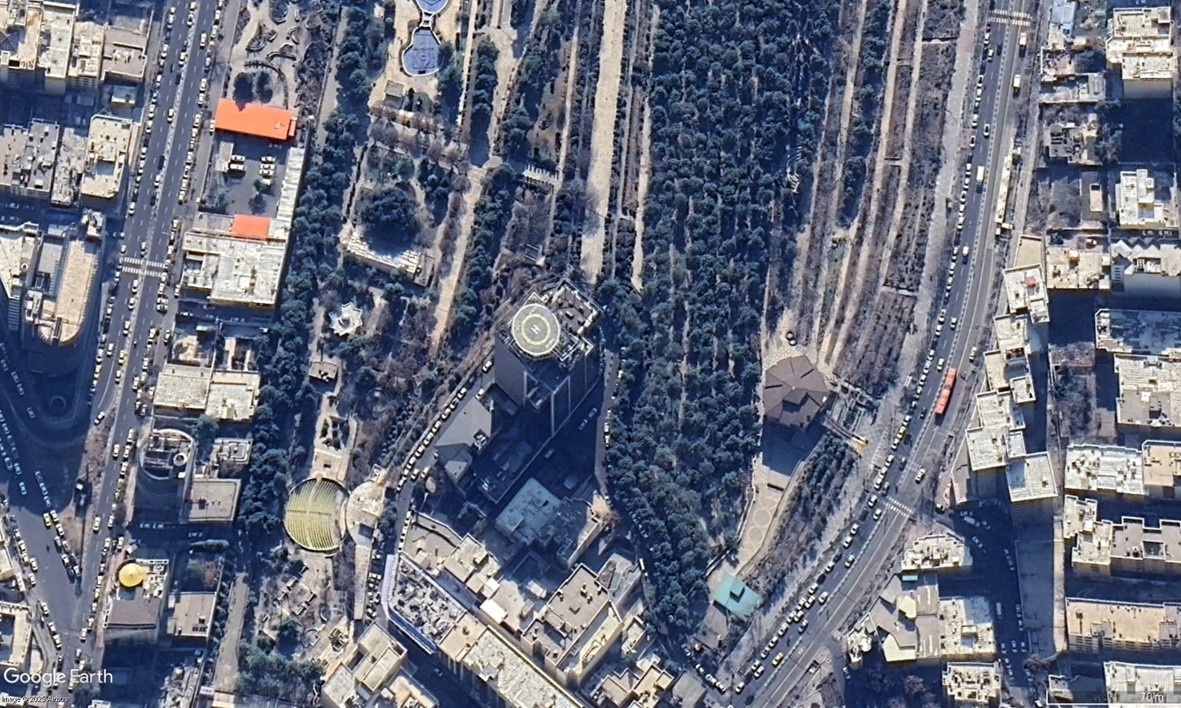 محل فرود هلیکوپتر برج گلرنگ ساعی تهران