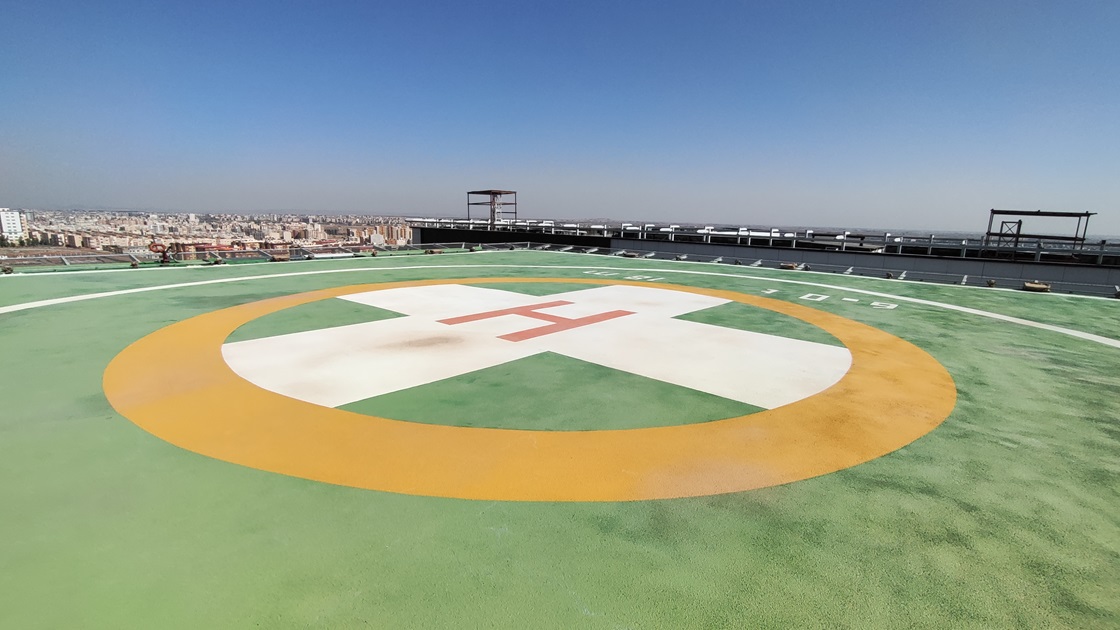 رنگ آمیزی و کدگذاری تخصصی هلی پورت بیمارستانی