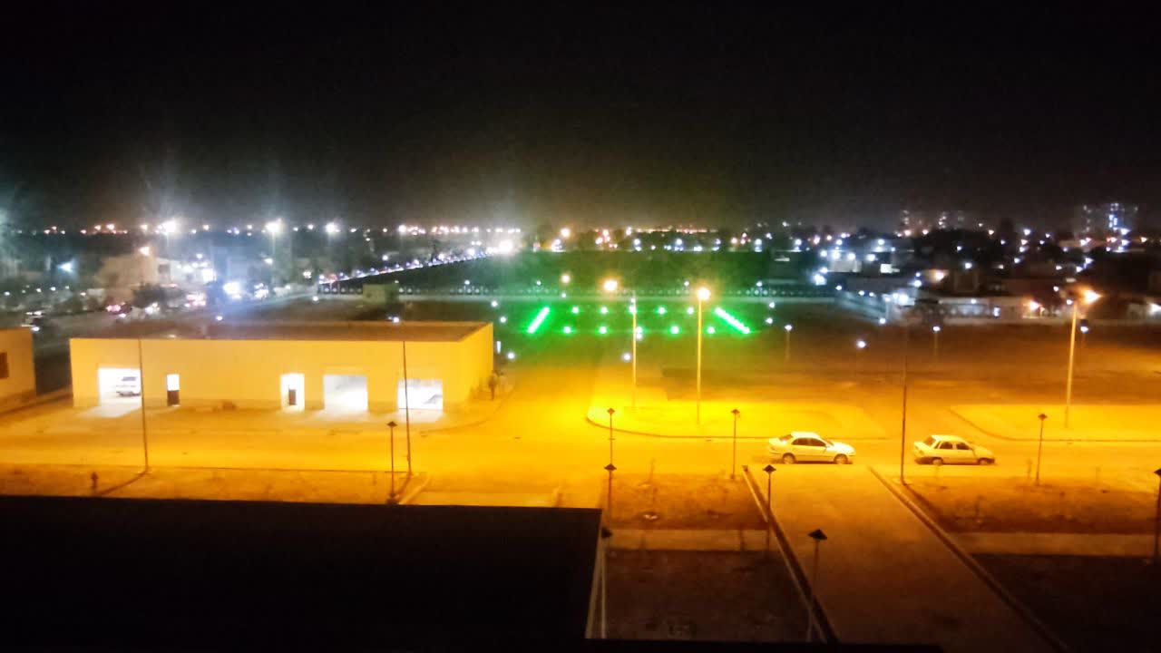 سیستم روشنایی هلی پورت بیمارستانی در شب