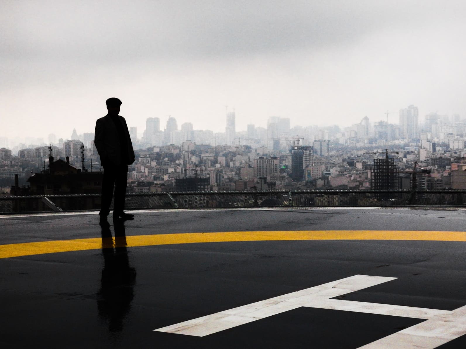 ساخت سازه فضایی فلزی هلی پد 18 متری مهماندوست 2